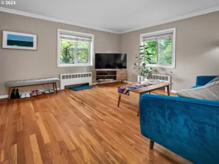 Photo #4: 24389221 Listing 