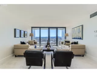 Photo #5: 24391735 Listing 