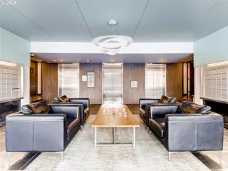 Photo #6: 24393057 Listing