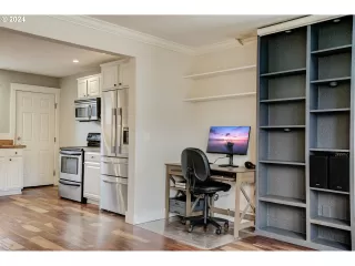 Photo #4: 24393566 Listing 