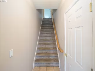 Photo #3: 24394039 Listing