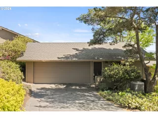 Photo #1: 24394084 Listing 