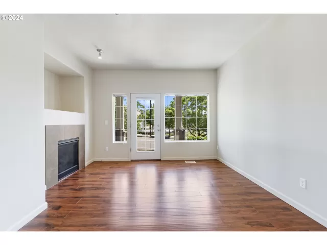 MLS: 24395321 Condo For Sale