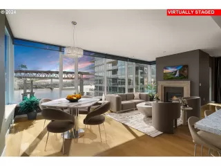 Photo #3: 24395453 Listing