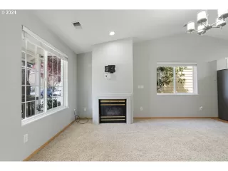 Photo #2: 24397625 Listing 