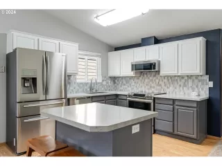 Photo #3: 24397625 Listing 