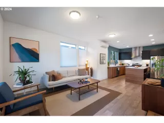 Photo #2: 24398145 Listing