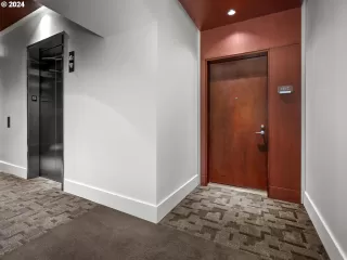 Photo #1: 24398645 Listing