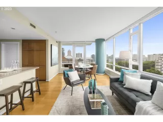 Photo #4: 24399888 Listing 