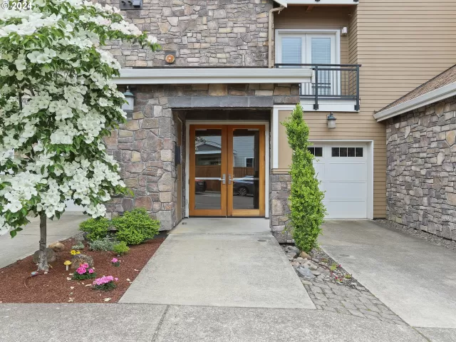 MLS: 24400923 Condo For Sale