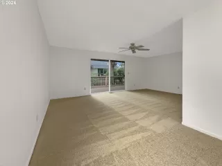 Photo #1: 24401141 Listing