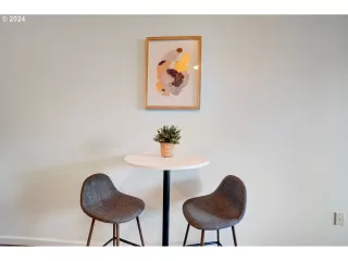 Photo #1: 24404560 Listing 