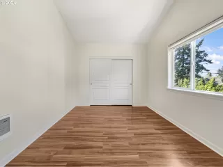 Photo #2: 24405920 Listing 