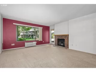 Photo #6: 24406244 Listing