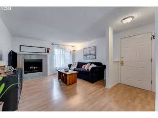 Photo #3: 24406360 Listing 