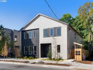 Photo #1: 24408027 Listing
