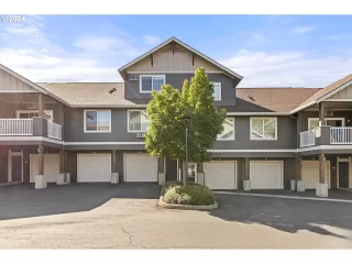 Photo #3: 24410656 Listing