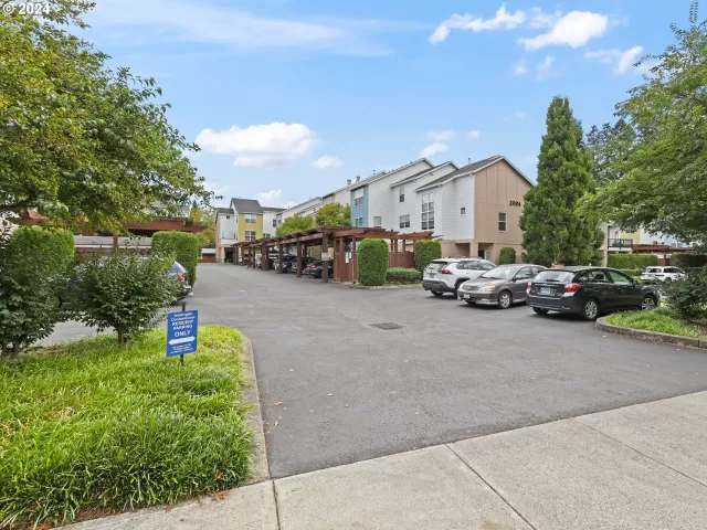 MLS: 24412401 Condo For Sale