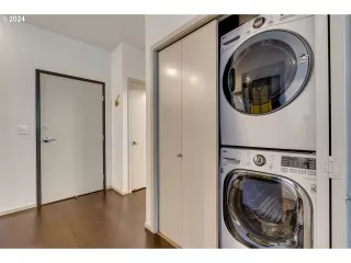 Photo #1: 24413387 Listing 