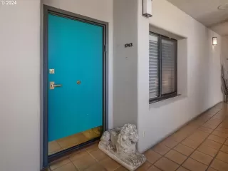 Photo #2: 24413571 Listing