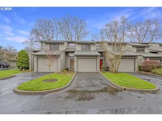 Photo #2: 24419875 Listing