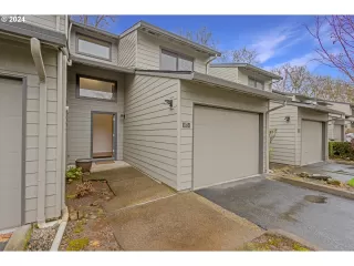 Photo #3: 24419875 Listing