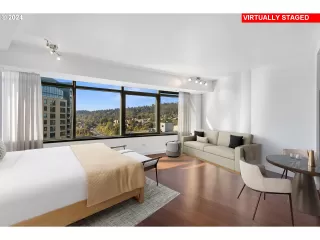 Photo #1: 24421467 Listing