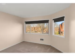 Photo #4: 24422436 Listing 