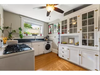 More Details about MLS # 24424670 : 2083 NW JOHNSON ST 2