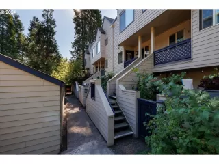 Photo #2: 24425564 Listing 