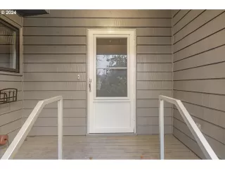 Photo #1: 24426241 Listing