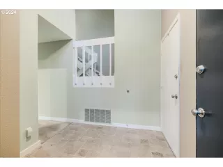 Photo #2: 24426241 Listing