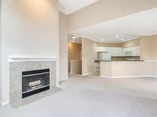 Photo #6: 24427377 Listing