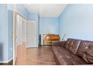 Photo #2: 24429158 Listing