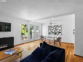 Photo #1: 24431910 Listing