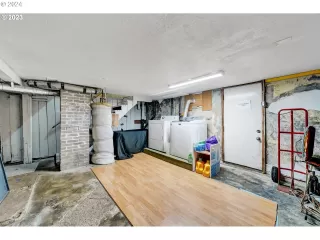 Photo #2: 24432285 Listing