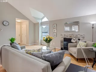 Photo #5: 24433426 Listing 