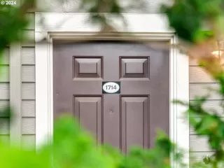 Photo #4: 24434228 Listing 