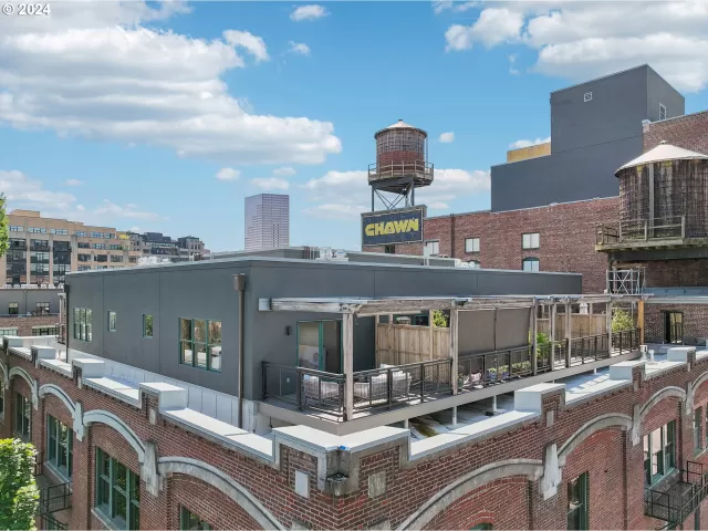 MLS: 24435191 Condo For Sale