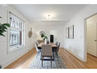 Photo #2: 24435890 Listing