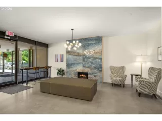 Photo #1: 24438470 Listing