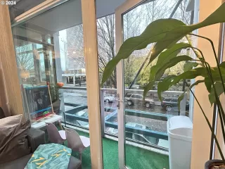 Photo #3: 24439028 Listing