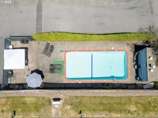 Photo #1: 24440679 Listing