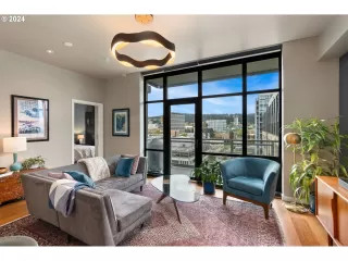 Photo #1: 24440719 Listing 