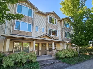 Photo #3: 24441209 Listing