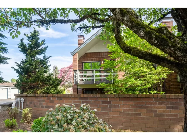 MLS: 24441296 Condo For Sale