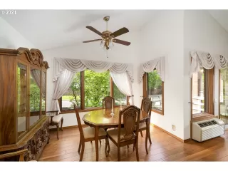 Photo #6: 24441296 Listing 