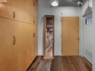 Photo #5: 24442144 Listing 