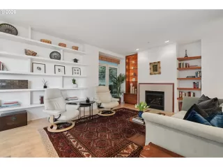 Photo #1: 244439744 Listing 