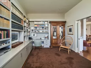 Photo #6: 24444766 Listing